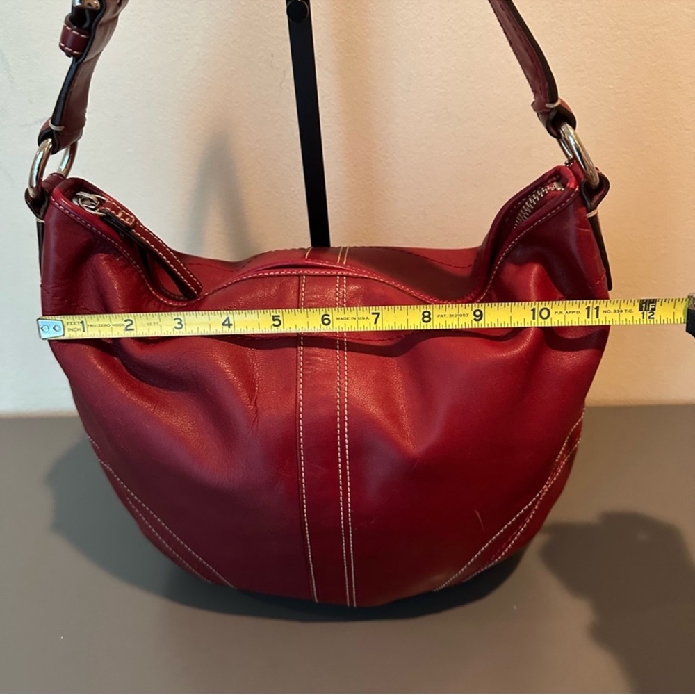 Vintage Y2K Coach Soho style F10907  Red
Leather Hobo (2007) - Picture 8 of 16
